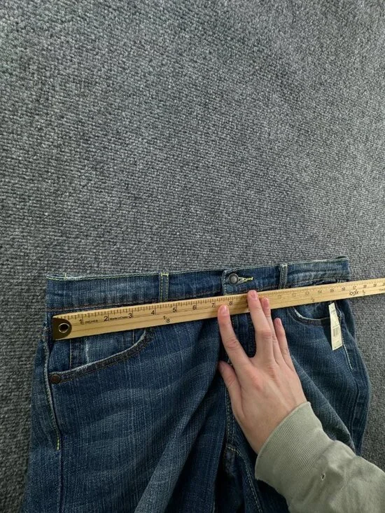 NWT Stetson Women Blue Cotton Blend 816 Fit Cropped Jeans Size 12 ACTL 34x28 - Picture 14 of 16